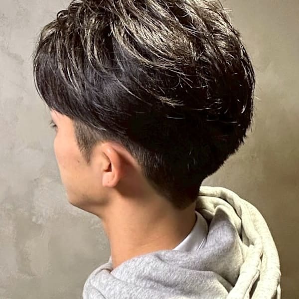 ナチュラルパーマ 毛流れパーマ ツーブロック 黒髪ショート|完全個室 THIS IS BARBER 3rd