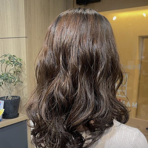 硬めの髪質　デジタルパーマ|MANOHARU