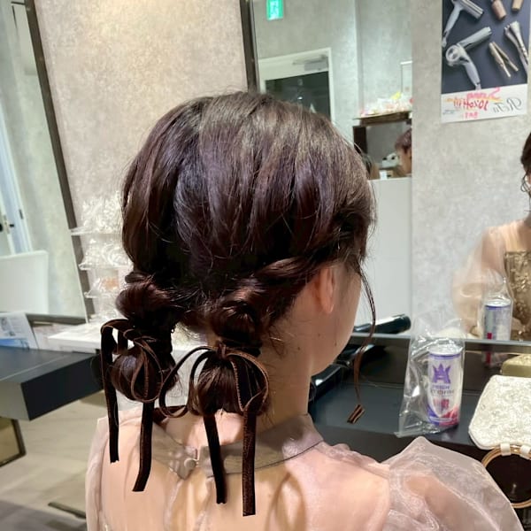 ツインお団子ヘア