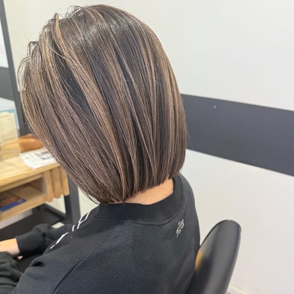 デザインカラーを活かすルーツカラー