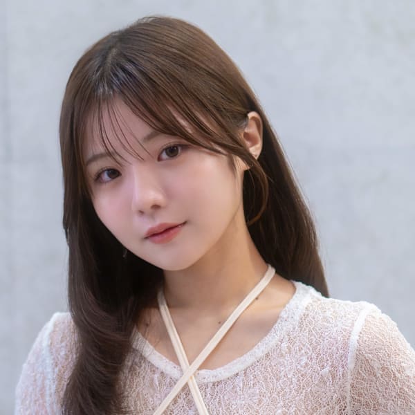 20代・30代_大人可愛いフェミニンミディ