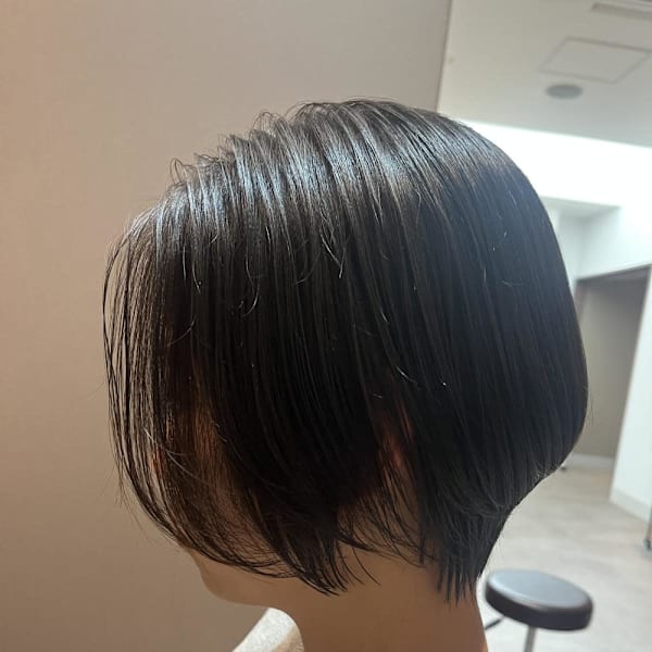 ショート:ばっさりカット:年代幅広|半個室型美容室 Sourire 小倉店