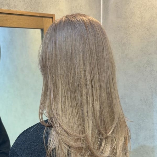 ○エアリーハイトーンベージュ|en.