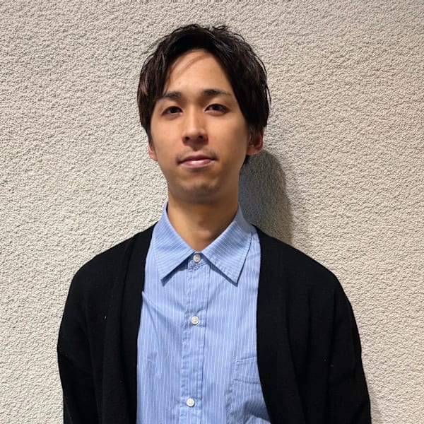 LIC men's salon 南堀江【リック メンズ サロン ミナミホリエ】のスタッフ紹介。大井 悟