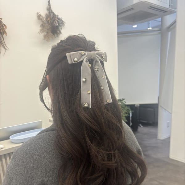 【miu担当】ハーフアップ