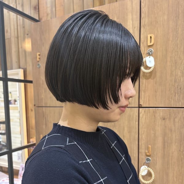 【黒田】ミニボブ/顔まわりレイヤー|LUCK 辻堂