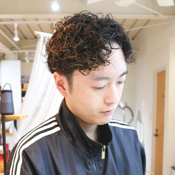 【morio成増/宇佐美】刈り上げ×強めパーマ