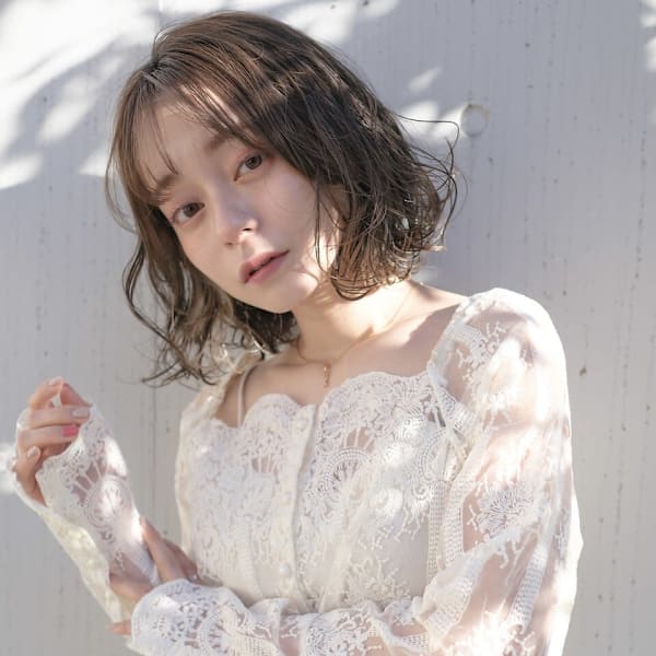 波巻きミディ×シアグレージュ 髪質改善 ミルクティーブラウン