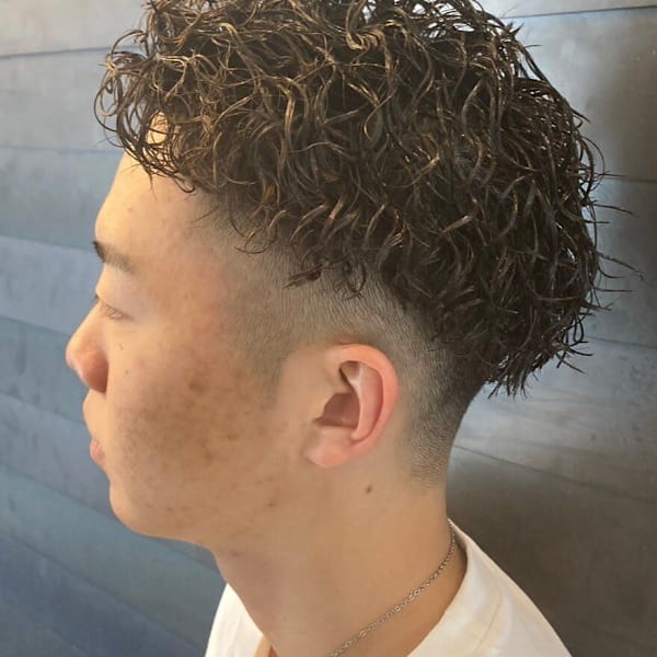 ツイストスパイラルパーマ フェードカット マッシュ