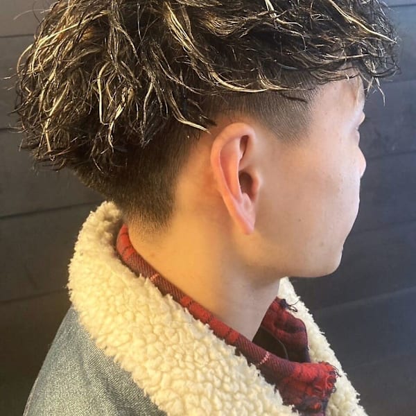 メッシュ メンズパーマ ツイスパ ホワイトベージュ ブリーチ