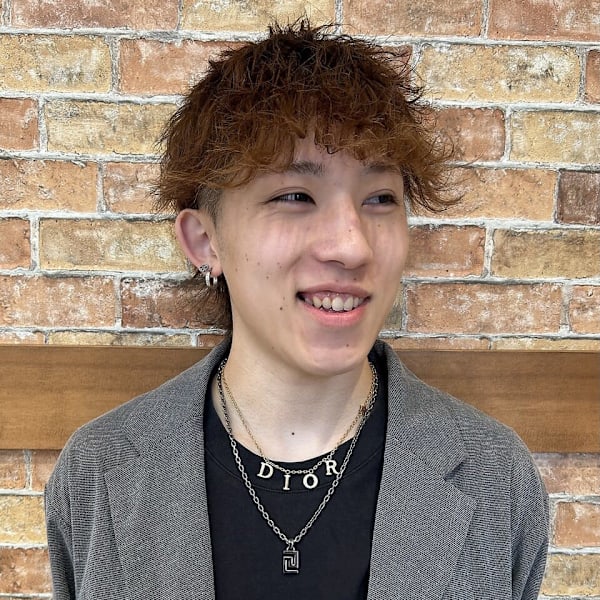 田口 凱|HAIR & MAKE EARTH 霧島国分店