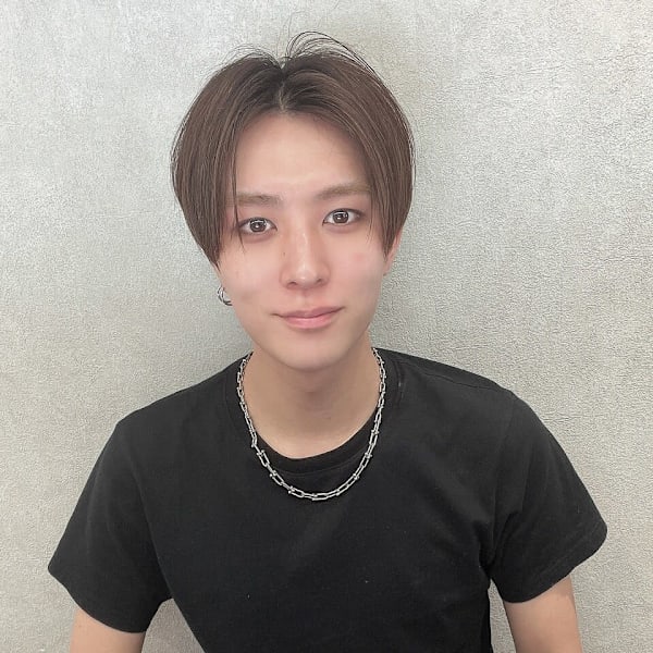 EARTH coiffure beauté 長野駅前店【アース コアフュールボーテ ナガノエキマエテン】のスタッフ紹介。山小　裕之輔