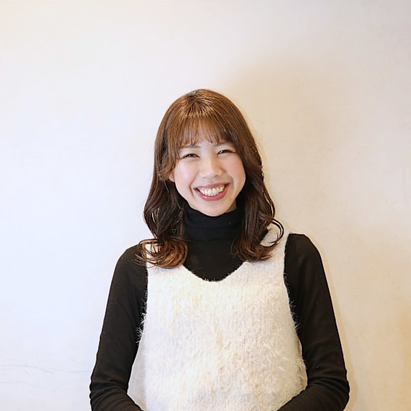 Totia 梅田【トティアウメダ】のスタッフ紹介。辻本 久美