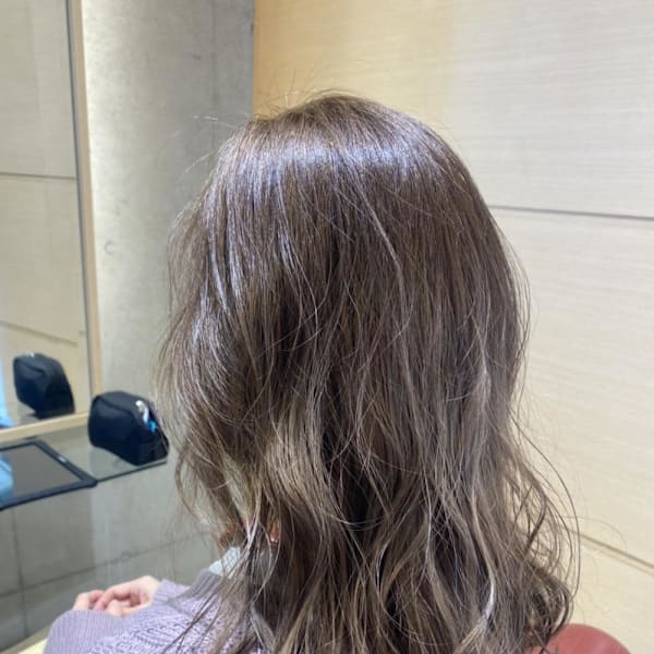 透明感のグレージュカラー|EMU international 白岡 CUTE店