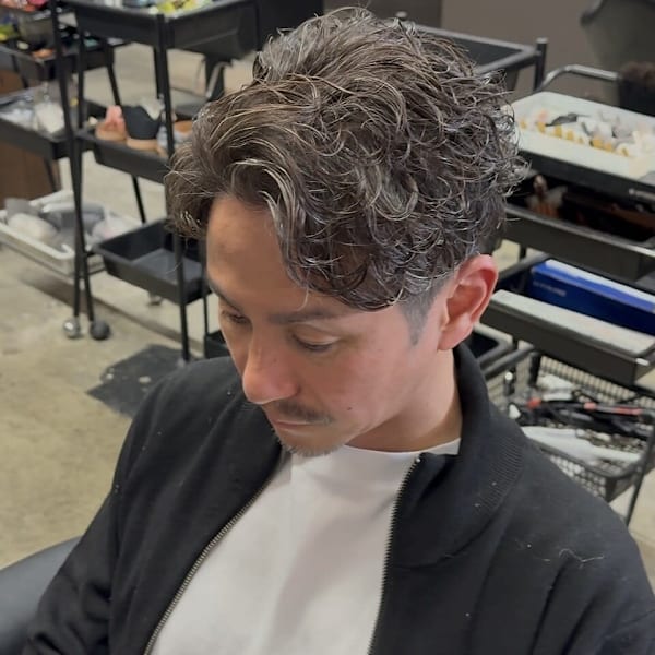 大人/30代/40代/メンズパーマ/ルーズパーマ|メンズサロン growth天神店【メンズサロングロウ】 メンズカット/メンズパーマ/眉毛