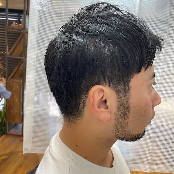 大人のビジネスショートスタイル