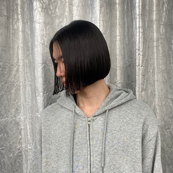 ステップボーンカットボブスタイル