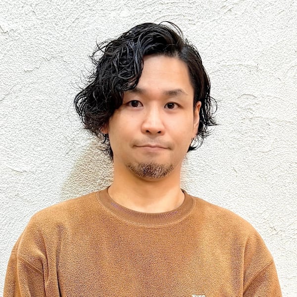 SIGN【サイン】【サイン】のスタッフ紹介。江渡 裕司 【SIGNサイン大倉山.新羽.菊名.綱島】