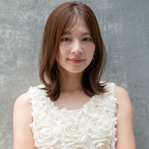 20代・30代_シアーストレートセミディ