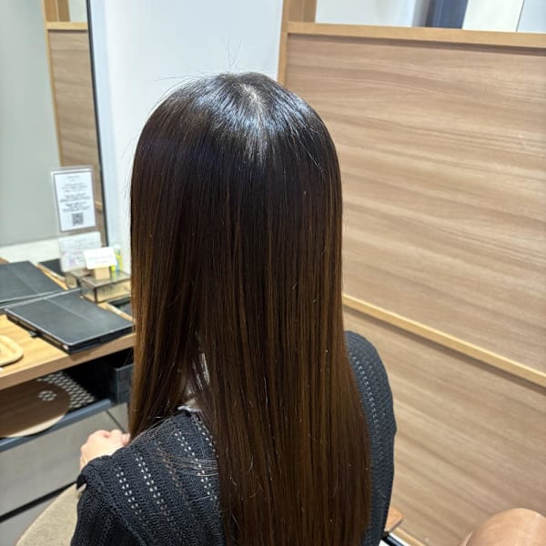 縮毛矯正|半個室 rire hair 香椎店