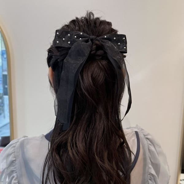 お呼ばれヘア大人気ハーフアップ