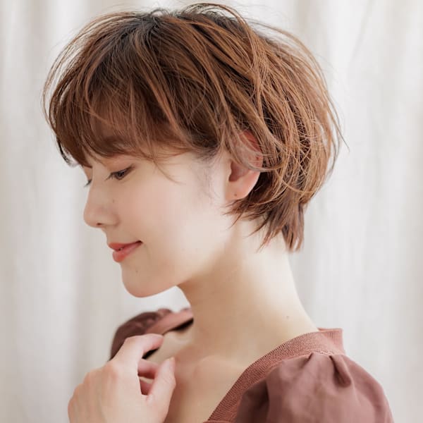 大人美人抜け感フェザーショート小顔プードルパーマ30代40代
