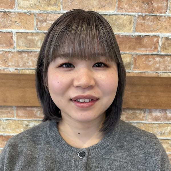 貞　百合奈|HAIR & MAKE EARTH 霧島国分店