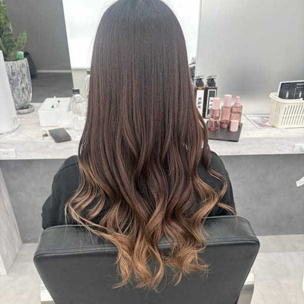 グラデーションカラー|K&K  ブリーチ/ダブルカラー/プルエクステ/縮毛矯正/髪質改善