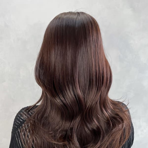 顔周りレイヤーロング大人ガーリー _ba575731|IT by ALBUM 藤沢店【アイティー バイ アルバム】