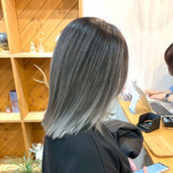 エアータッチバレイヤージュ