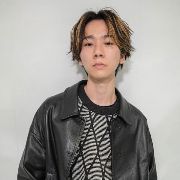 ハイライト フェザー センター