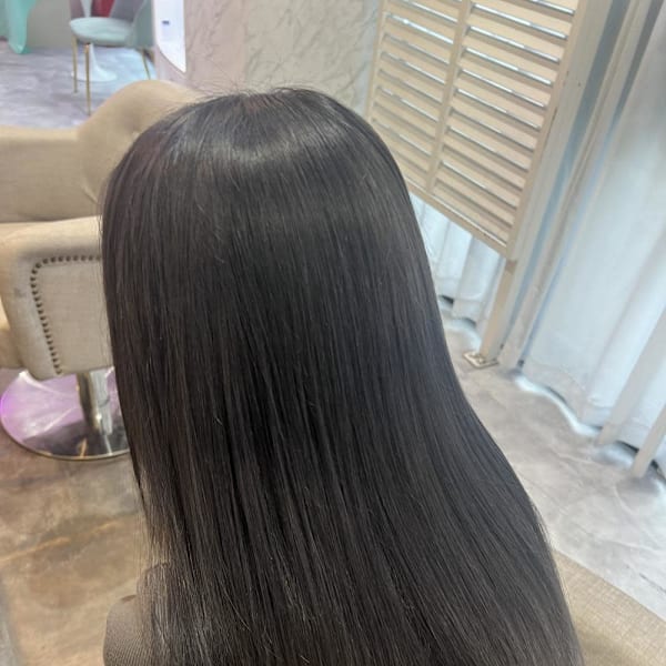 オリーブグレ／小顔に見せるヘア／ココアベージュ/黒髪カタログ