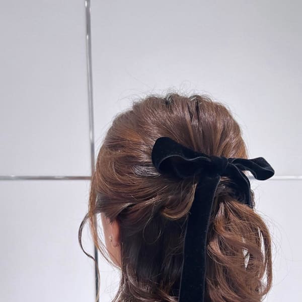 オリーブグレ／小顔に見せるヘア／ココアベージュ/黒髪カタログ