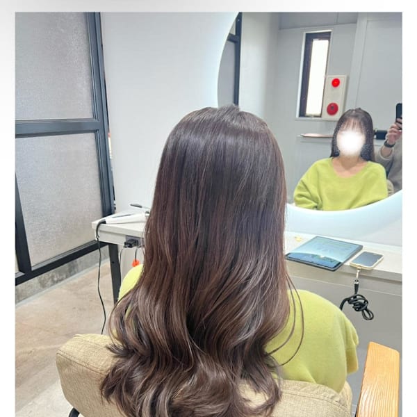 オリーブカラー