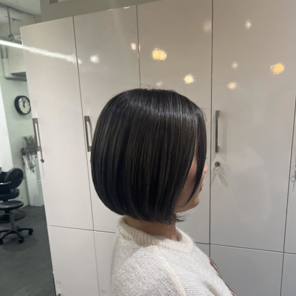 ブリーチ×ホリスティック縮毛矯正