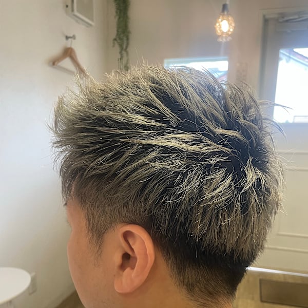 スパイキーショート