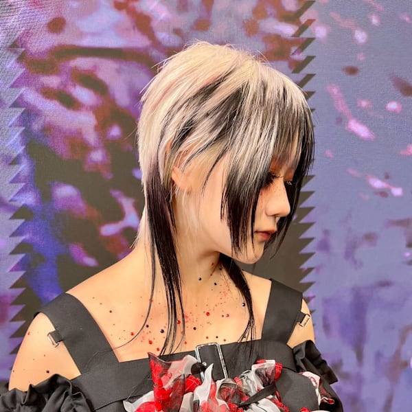 オーダーメイド　デザインカラー　ケアブリーチカラー　ウルフ