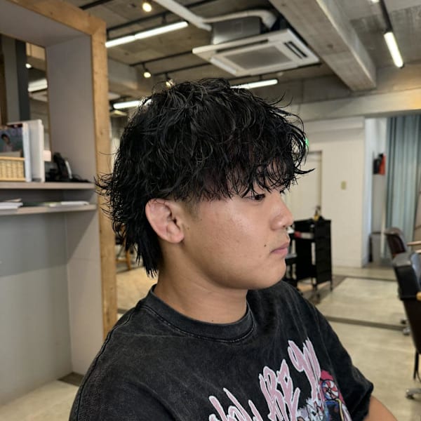 襟足ありの大人メンズパーマ|半個室型美容室 Sourire 小倉店