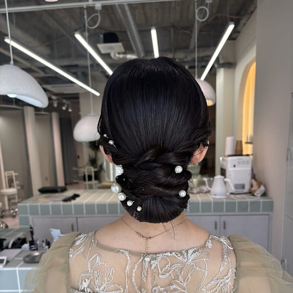 お呼ばれヘアセット/タイトシニヨン/ヘアアレンジ/韓国