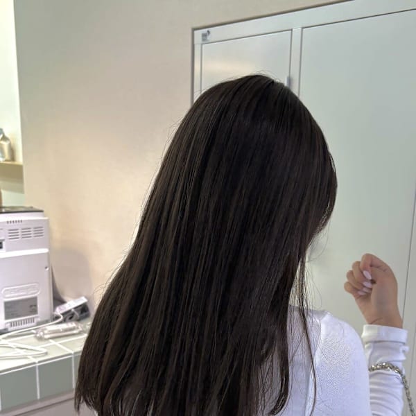 オリーブグレージュ　/ 髪質改善　/ 透明感カラー