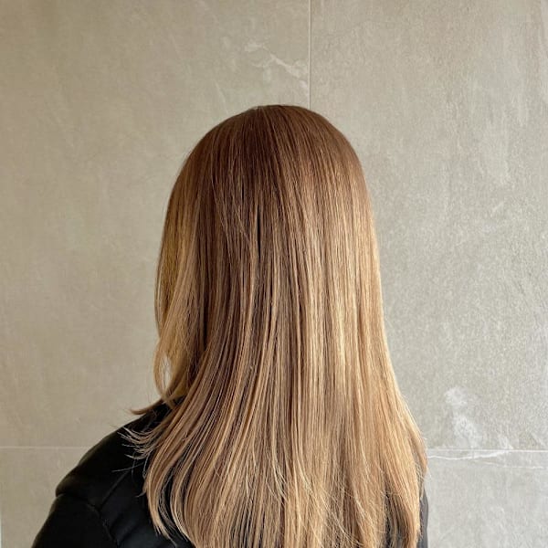 ハイトーン白髪ぼかしベージュカラー