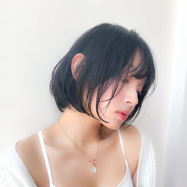 色っぽヘア韓国ボブ/ショートボブ/レイヤーカット/暗髪