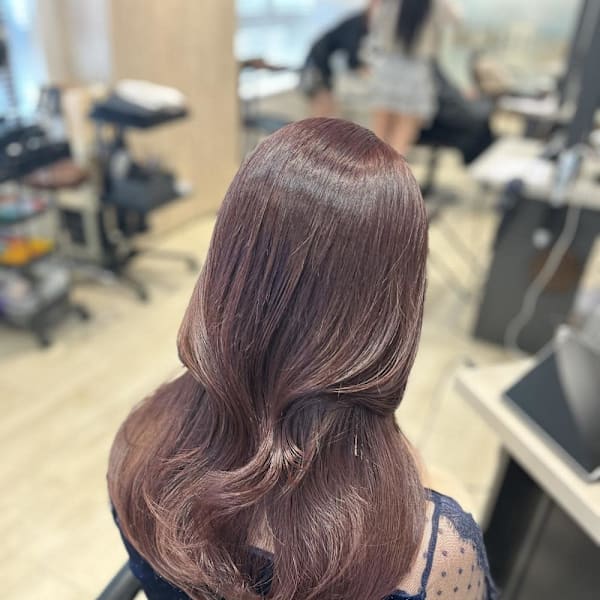 Mako ピンクベージュ ダブルカラー 透明感 似合わせ|Euphoria 銀座本店 Smart Salon【ユーフォリア】