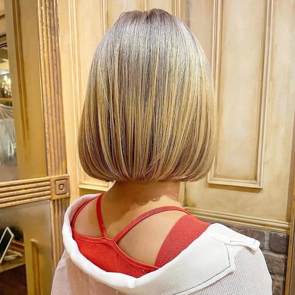 シャンパンベージュ/バレイヤージュカラー/脱白髪染め|Cyntia by artina 渋谷店