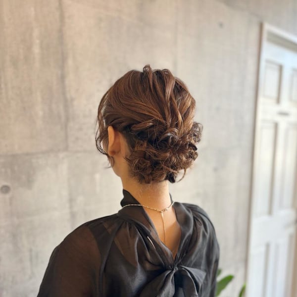 お呼ばれヘアセット《 ARCH Mayu 》