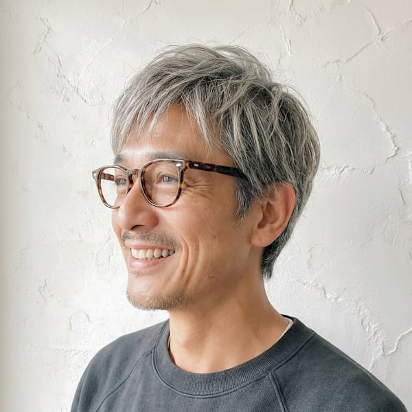 メンズショートヘア　