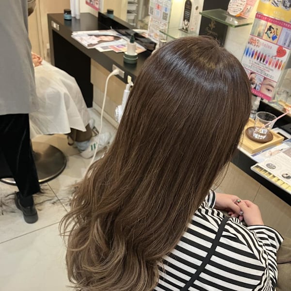 レイヤーロング美髪くびれワンカールシルキーベージュ|K:R鶴川