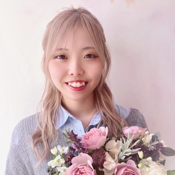 石岡　志歩|marché