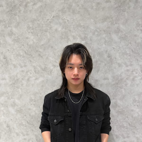 渡邊葵|HAIR & MAKE EARTH 八王子店