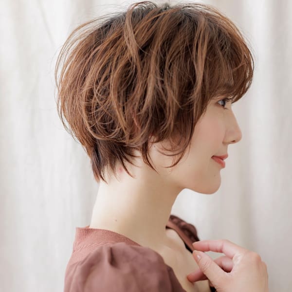 大人美人抜け感フェザーショート小顔プードルパーマ30代40代